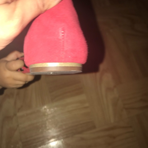 Gorgeous studded flats - Picture 4 of 4